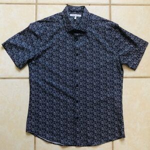 Vince Camuto Short Sleeves Geometric Blouse, Sz M